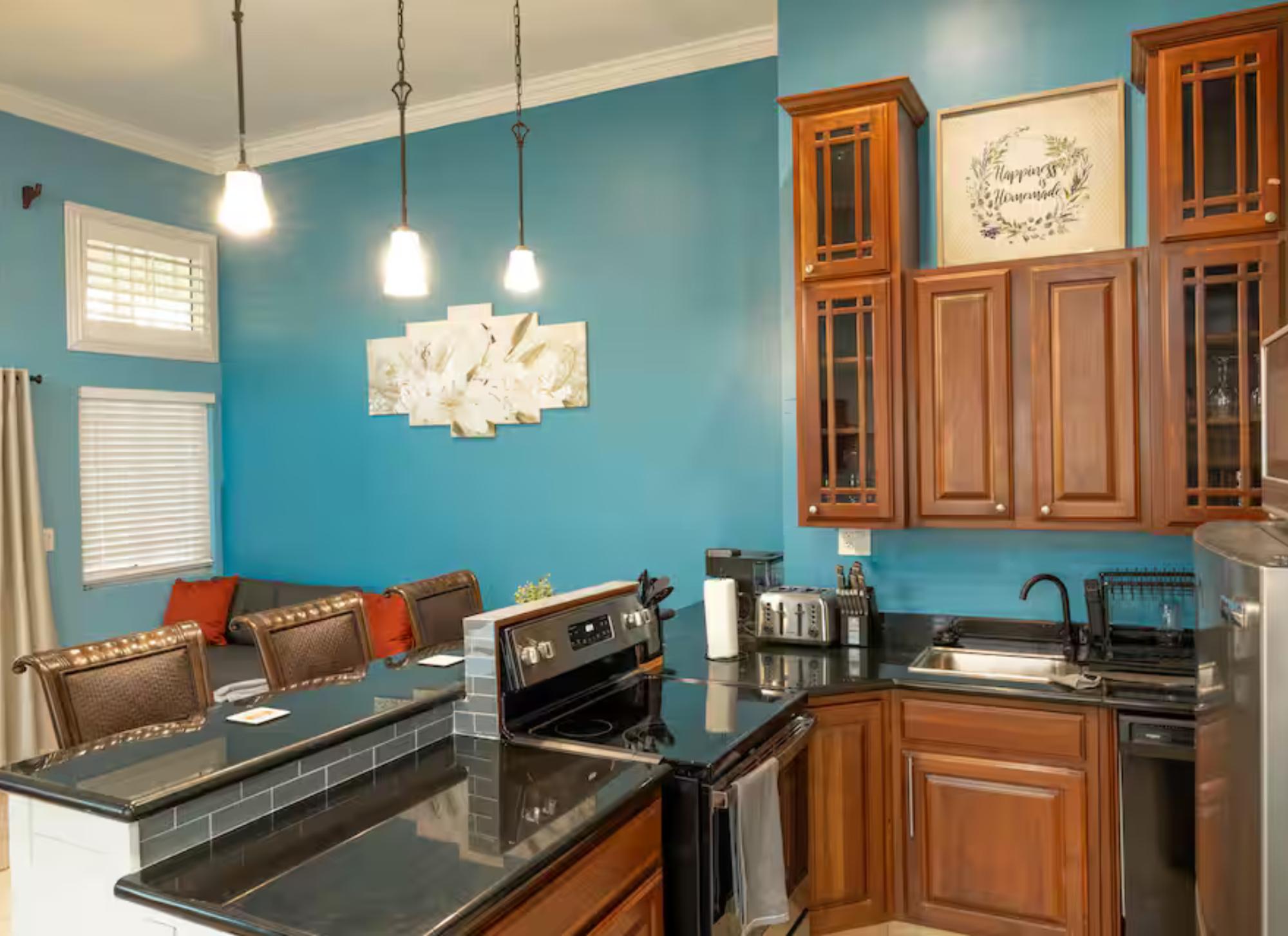 /listing-single-family-home-in-skyline-80480.html from Coldwell Banker Bahamas Real Estate
