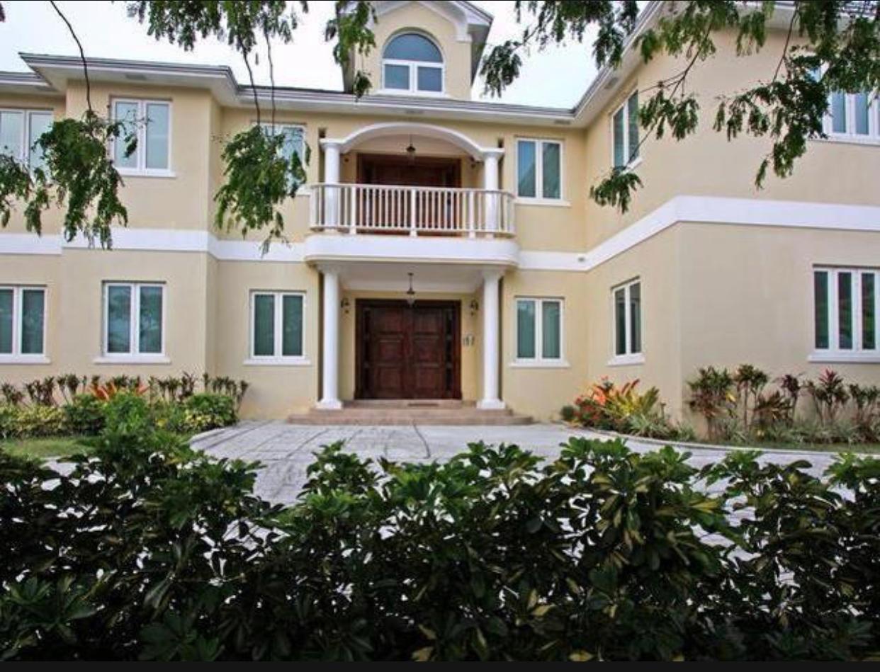 /listing-single-family-home-in-westridge-80533.html from Coldwell Banker Bahamas Real Estate