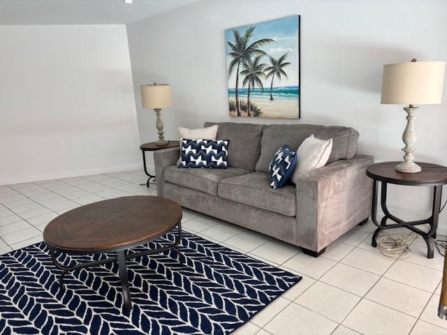 /listing-condo-in-cable-beach-80613.html from Coldwell Banker Bahamas Real Estate