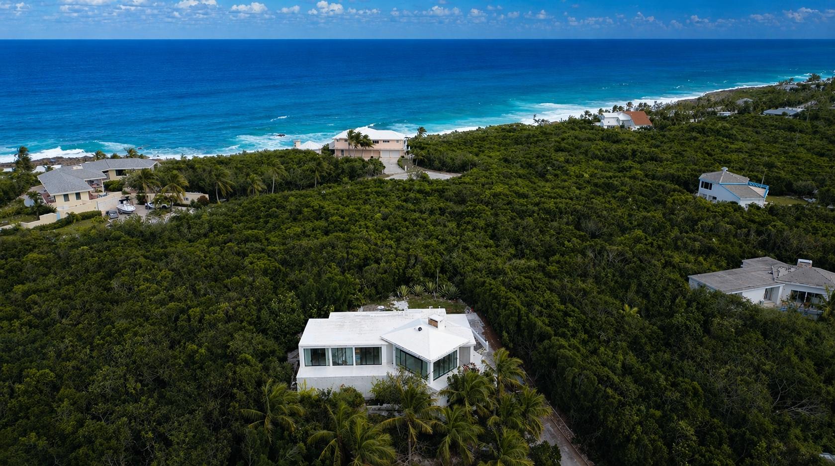 /listing-single-family-home-in-stella-maris-80597.html from Coldwell Banker Bahamas Real Estate