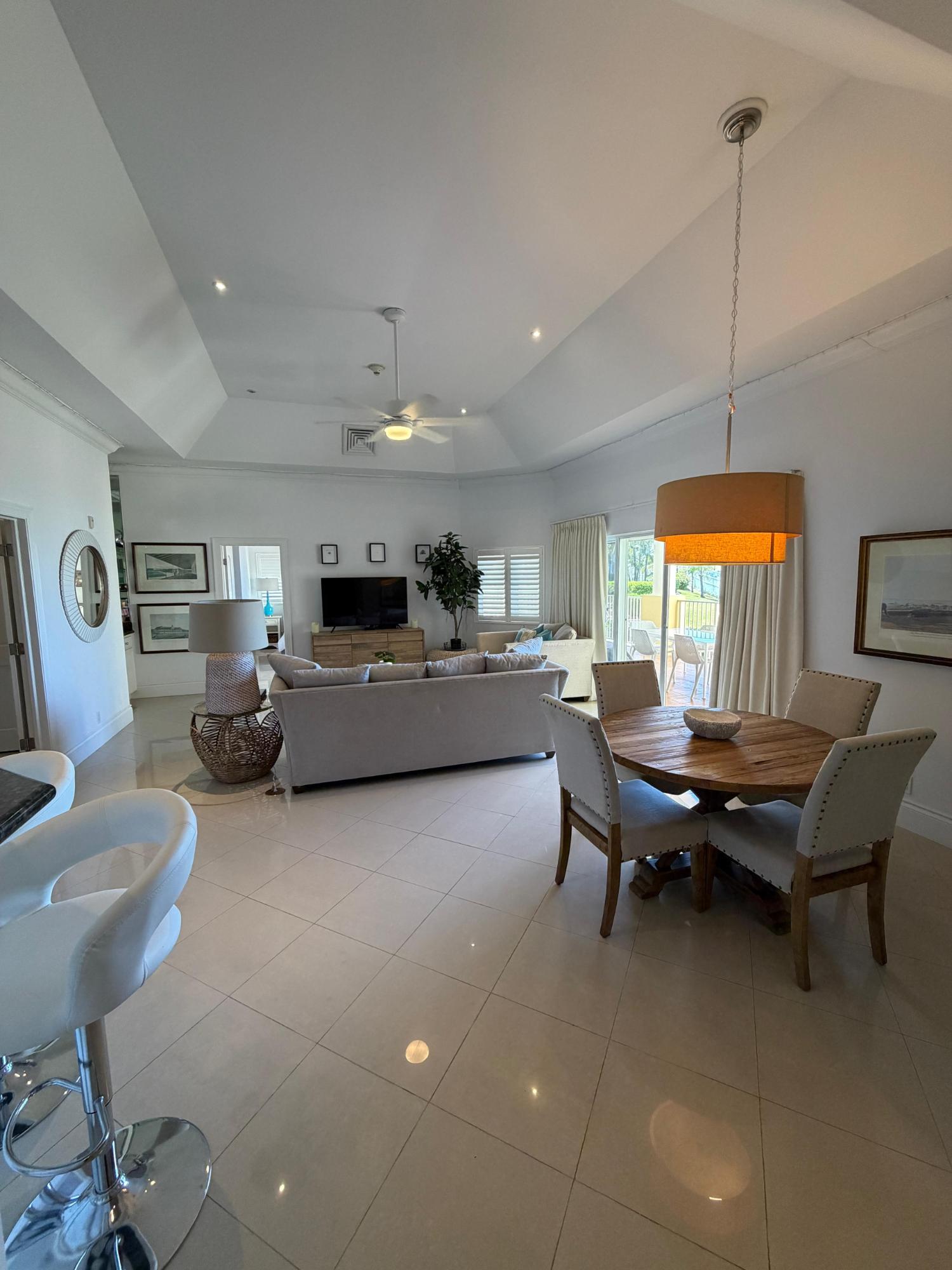 /listing-condo-in-west-bay-street-81088.html from Coldwell Banker Bahamas Real Estate
