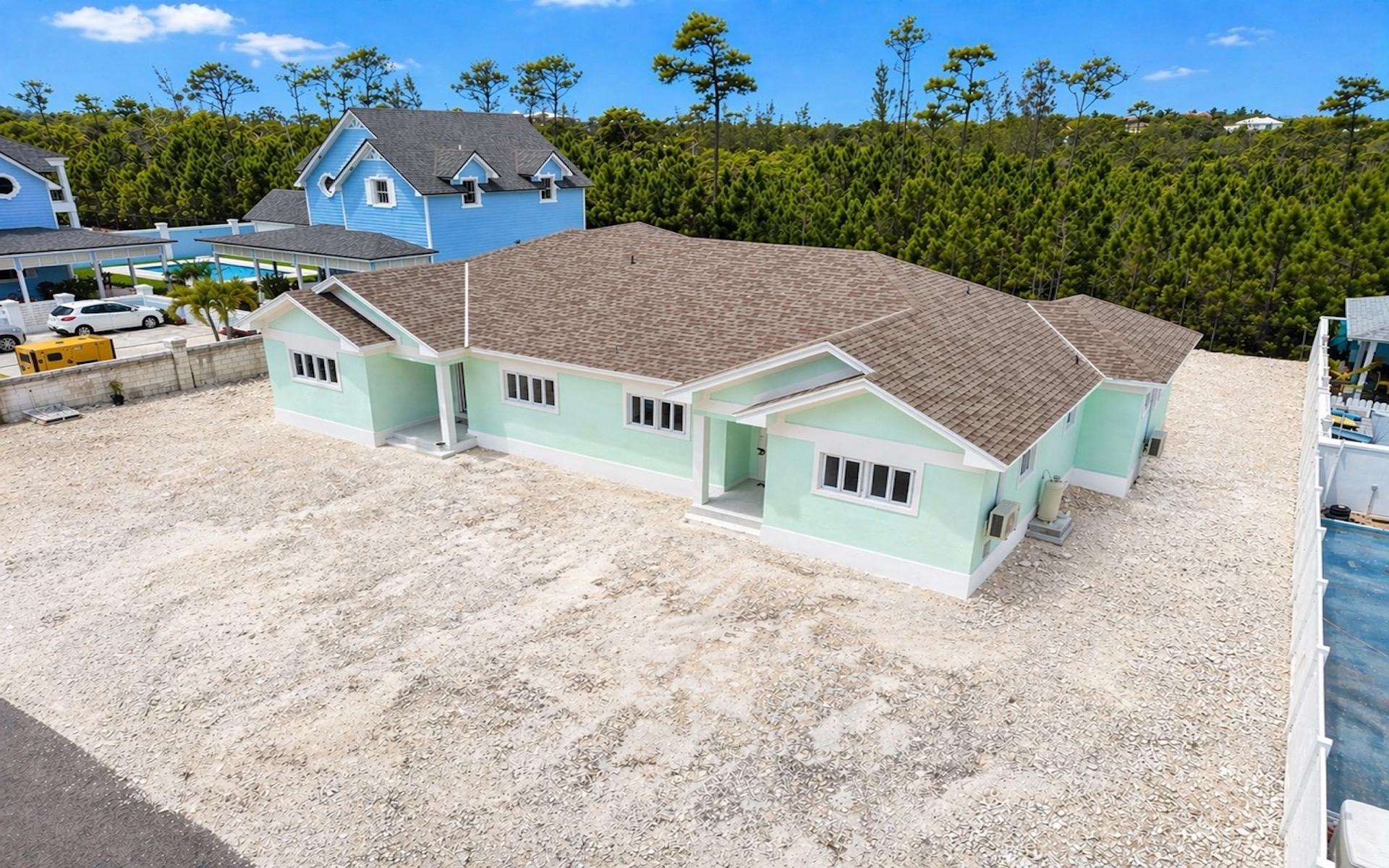 /listing-full-duplex-in-south-ocean-80630.html from Coldwell Banker Bahamas Real Estate