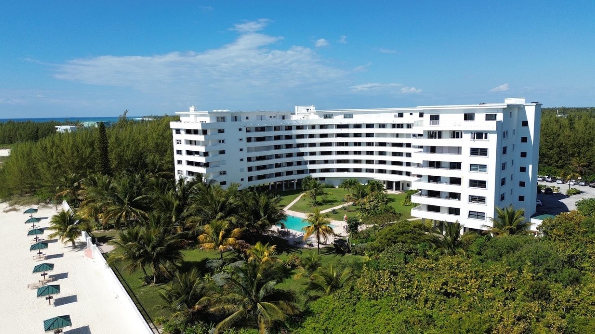 /listing-condo-in-lucaya-80715.html from Coldwell Banker Bahamas Real Estate