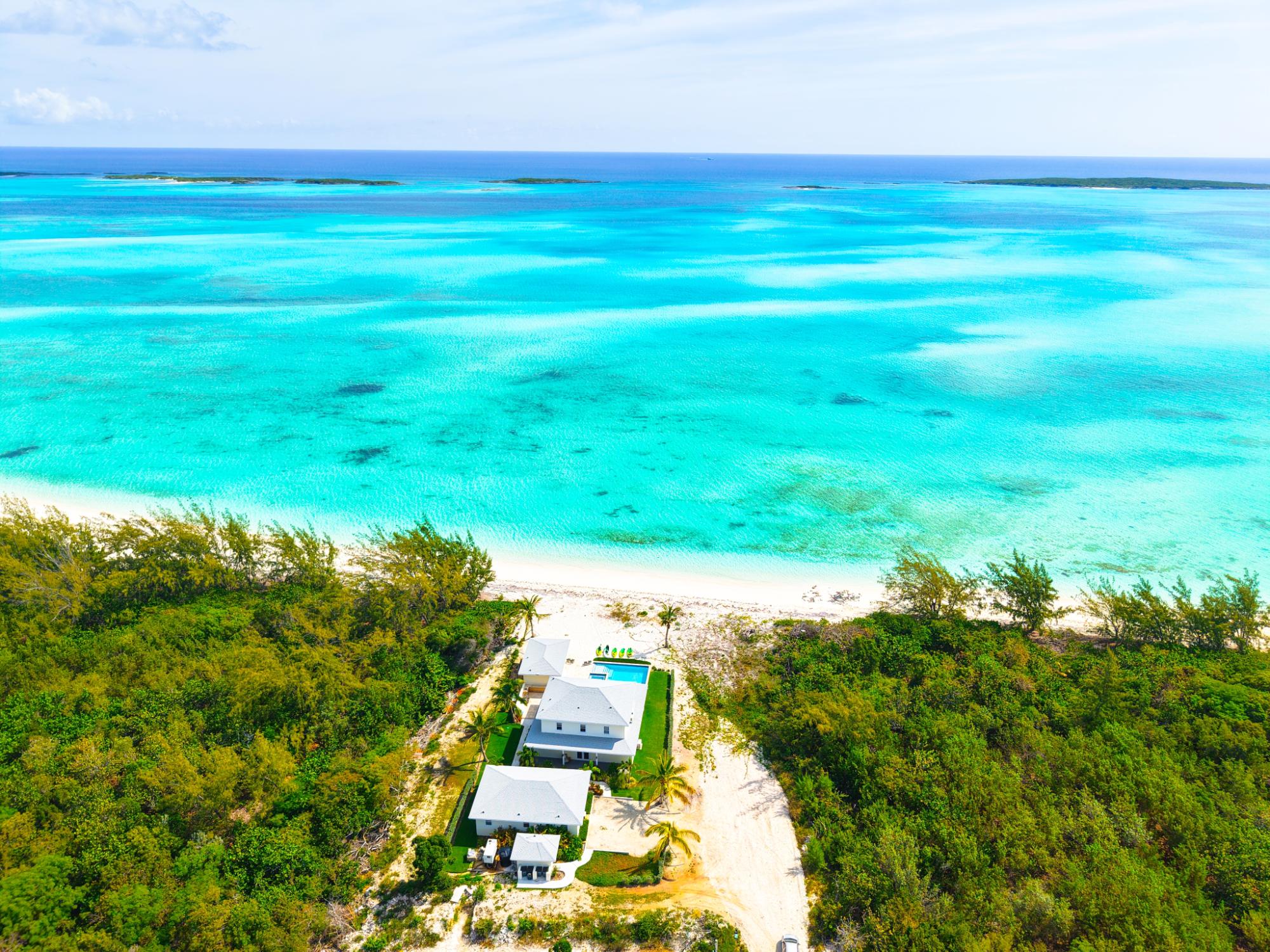 /listing-single-family-home-in-cocoplum-80816.html from Coldwell Banker Bahamas Real Estate