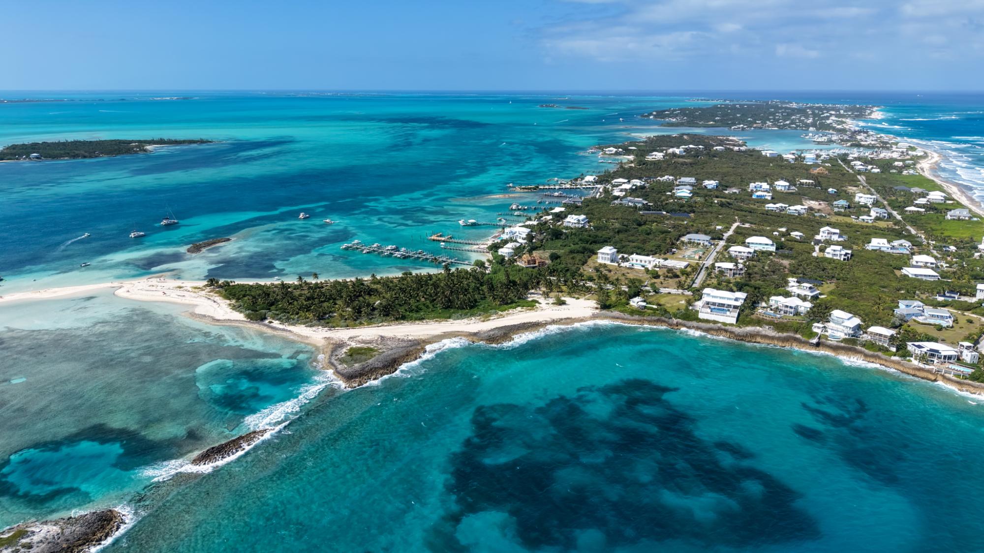 /listing-single-family-home-in-elbow-cay-hope-town-80789.html from Coldwell Banker Bahamas Real Estate