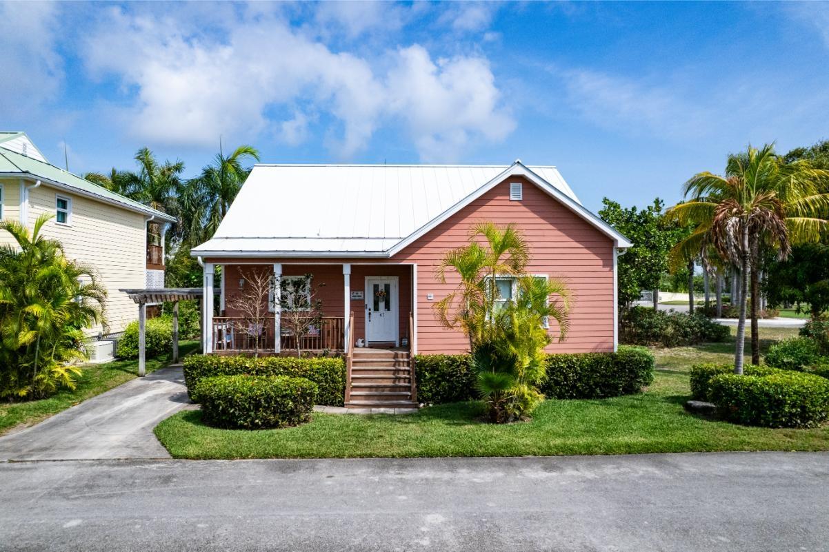 /listing-single-family-home-in-fortune-beach-80842.html from Coldwell Banker Bahamas Real Estate