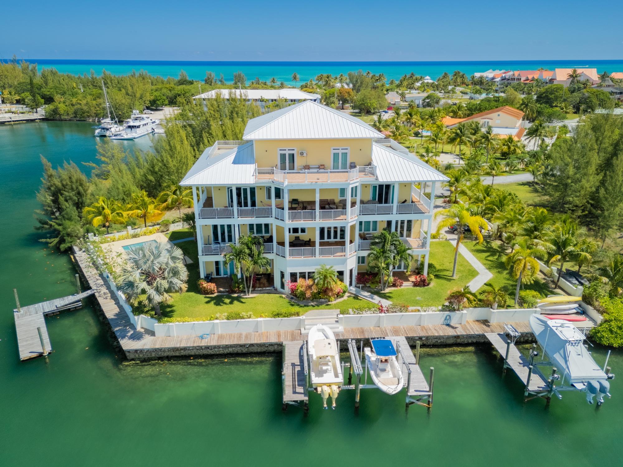 /listing-condo-in-bell-channel-80840.html from Coldwell Banker Bahamas Real Estate
