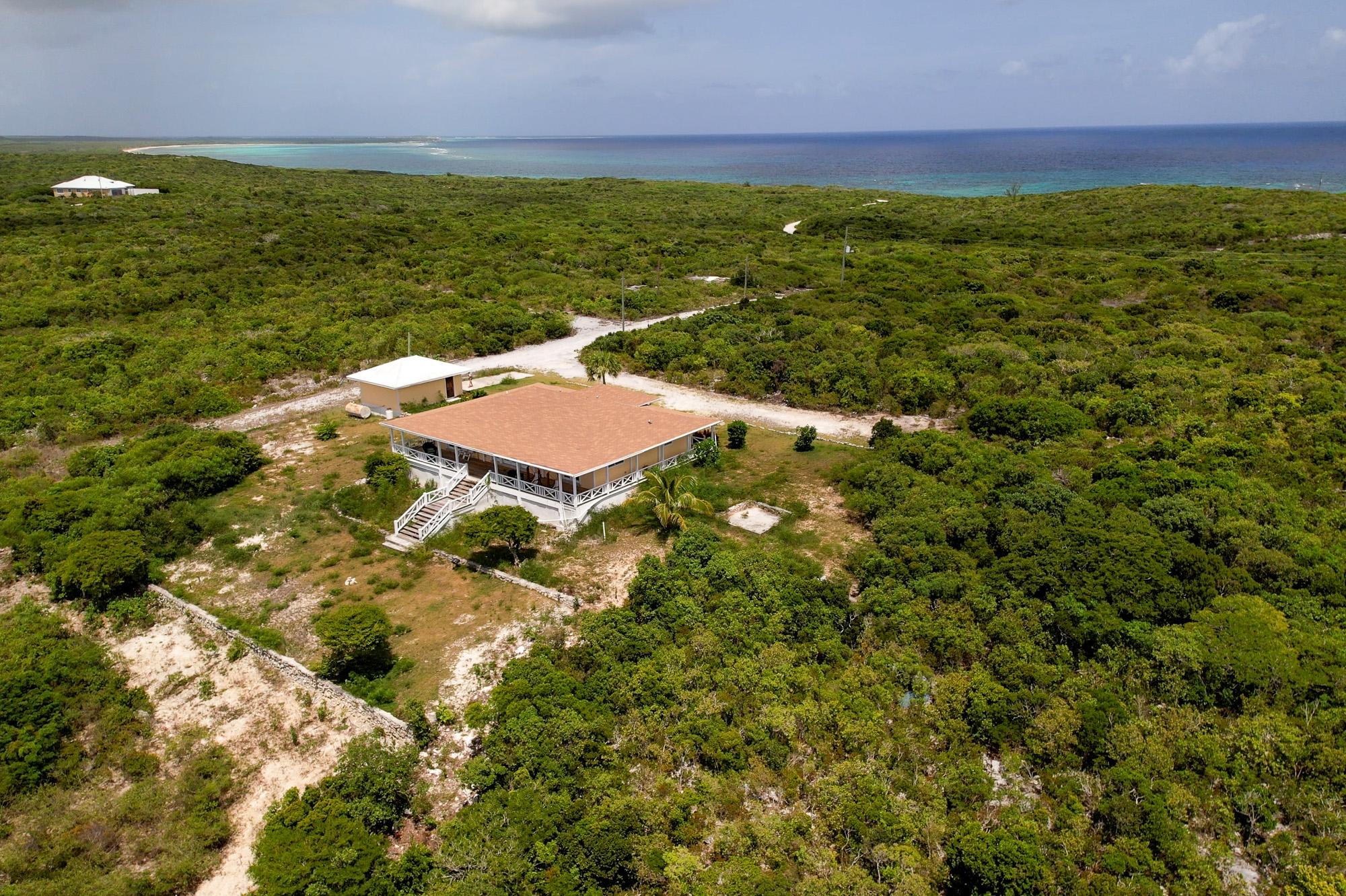 /listing-single-family-home-in-columbus-landings-80890.html from Coldwell Banker Bahamas Real Estate