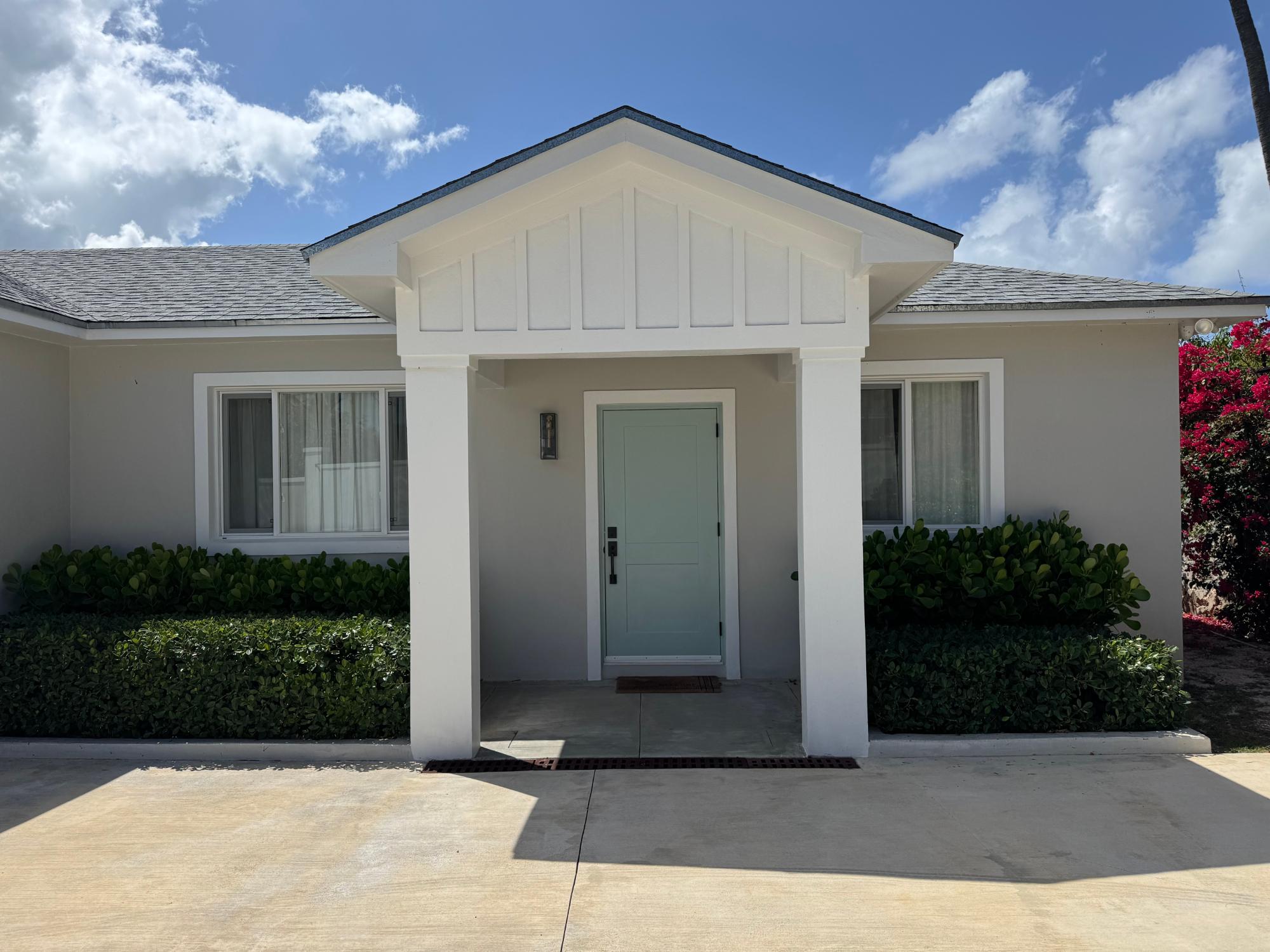 /listing-half-duplex-in-village-road-80864.html from Coldwell Banker Bahamas Real Estate