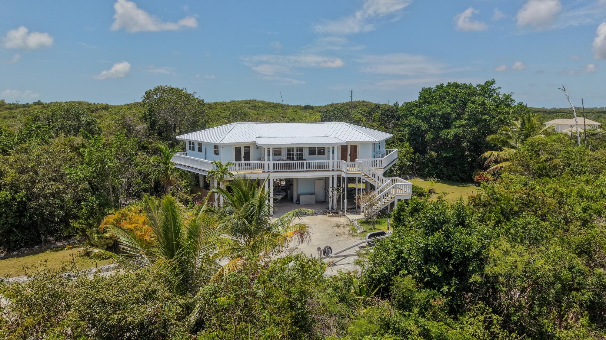 /listing-single-family-home-in-leisure-lee-80903.html from Coldwell Banker Bahamas Real Estate
