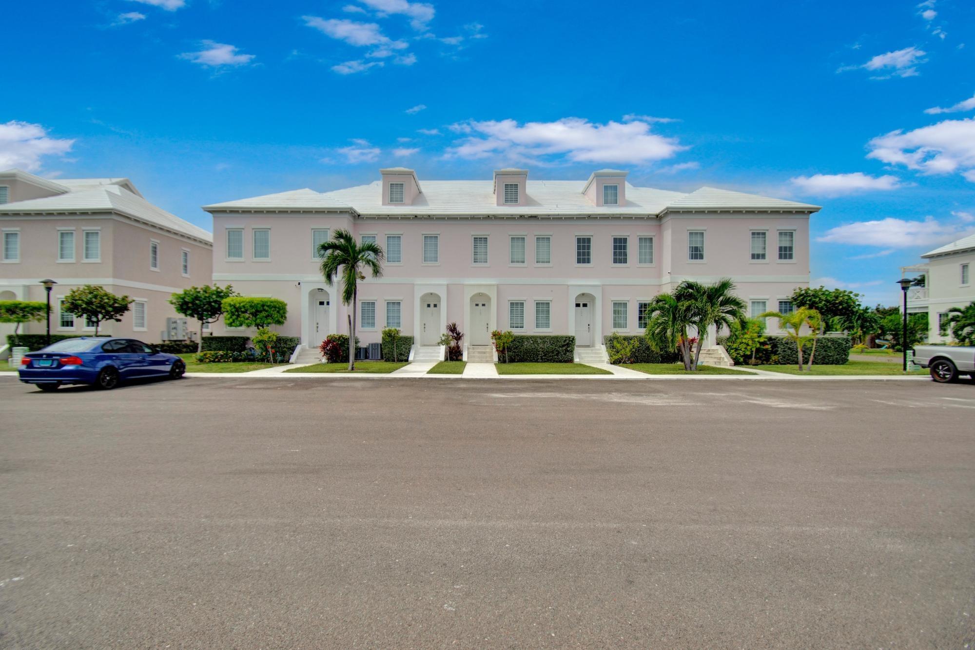 /listing-condo-in-yamacraw-80995.html from Coldwell Banker Bahamas Real Estate