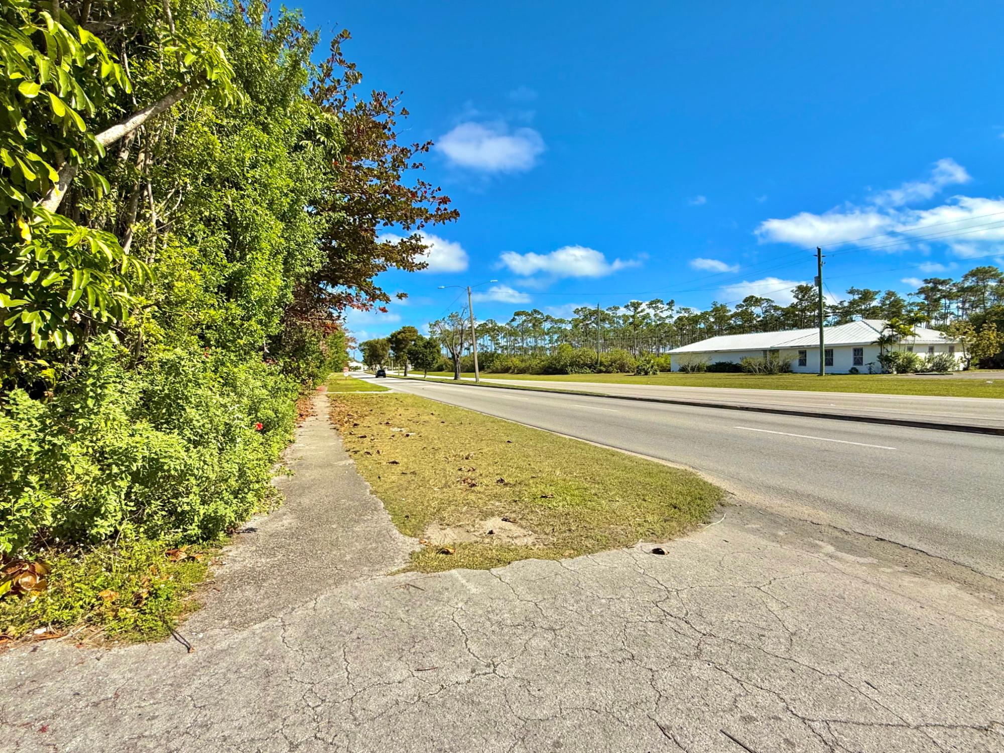 /listing-single-family-home-in-freeport-81029.html from Coldwell Banker Bahamas Real Estate