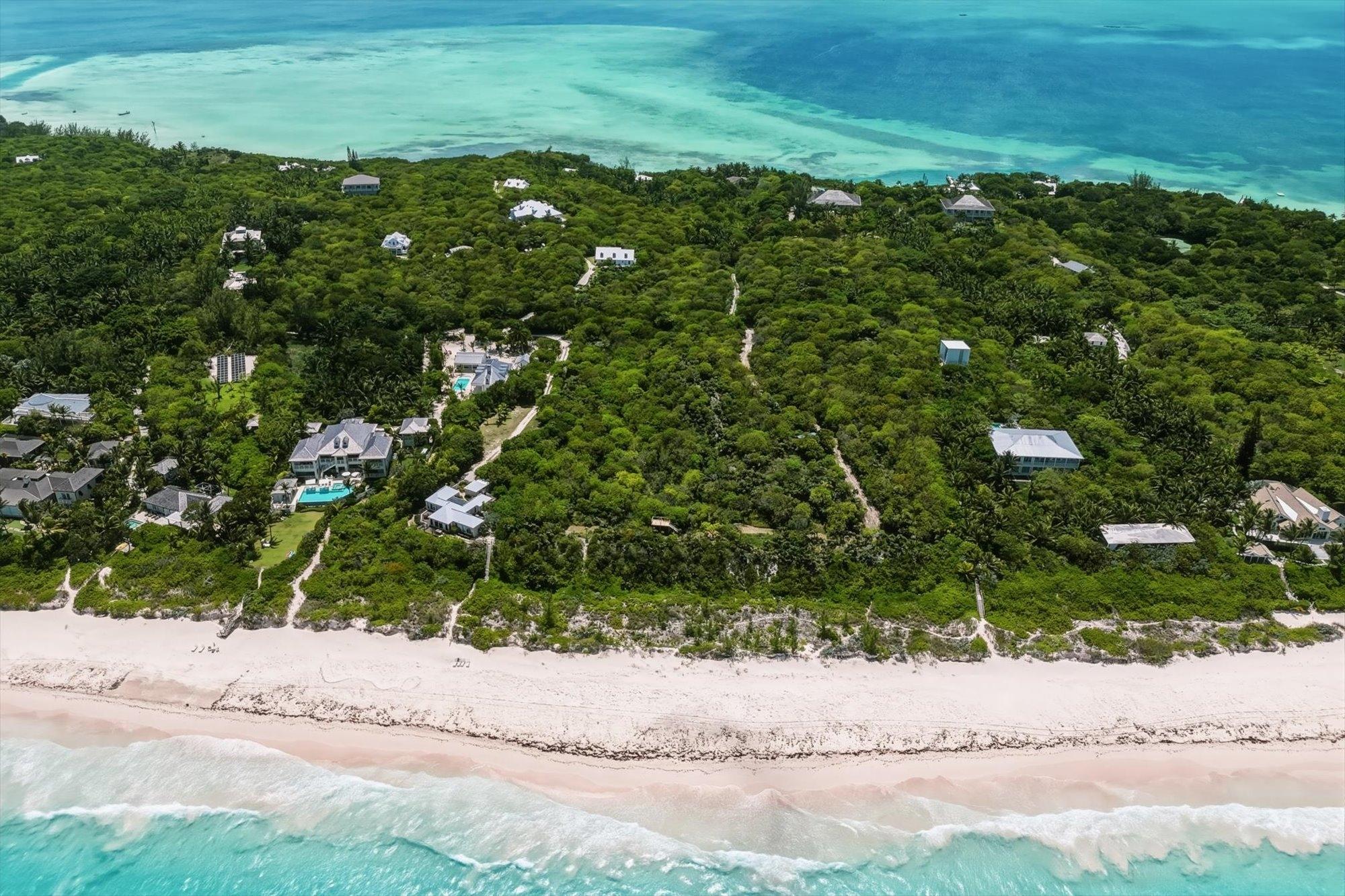 /listing-lots-acreage-in-harbour-island-81112.html from Coldwell Banker Bahamas Real Estate