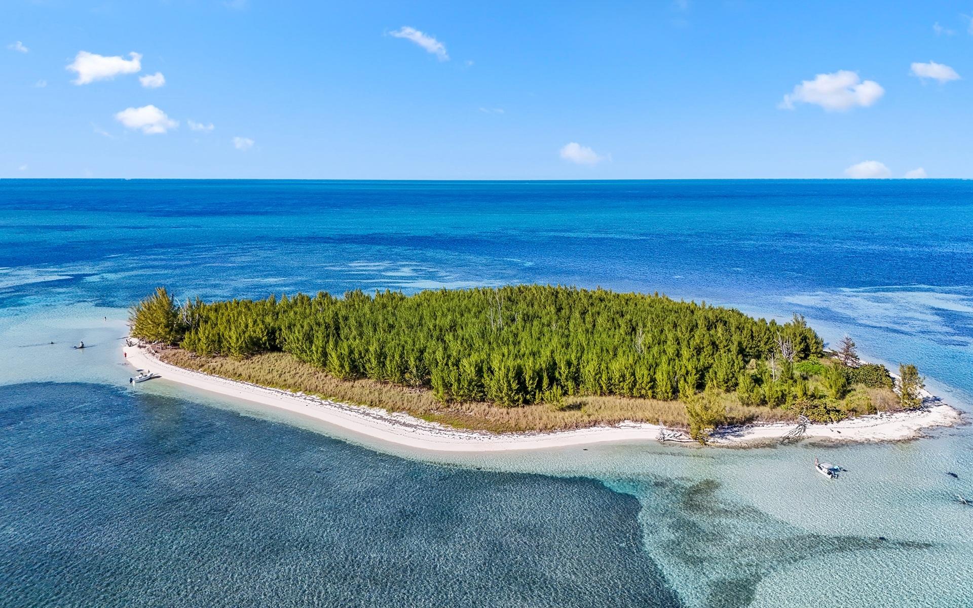 /listing-private-island-in-other-grand-bahama-freeport-81138.html from Coldwell Banker Bahamas Real Estate