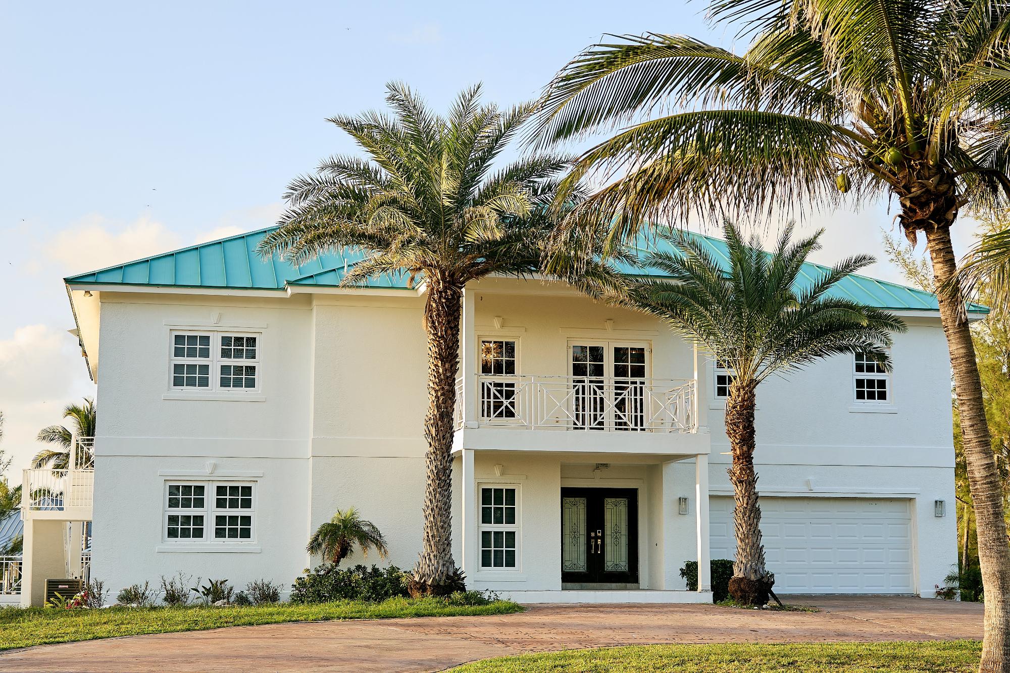 /listing-single-family-home-in-west-end-81225.html from Coldwell Banker Bahamas Real Estate