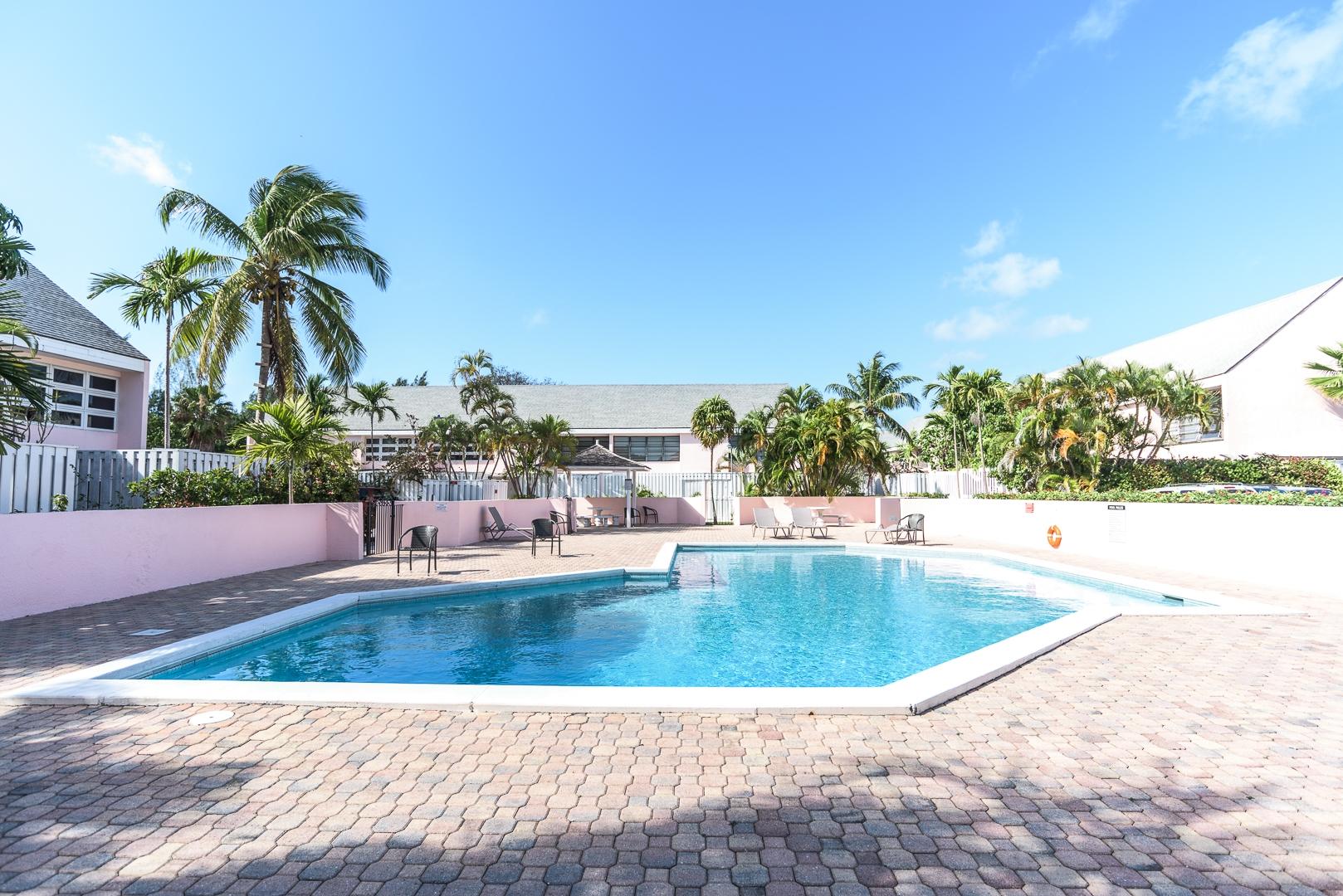 /listing-condo-in-west-bay-street-81274.html from Coldwell Banker Bahamas Real Estate