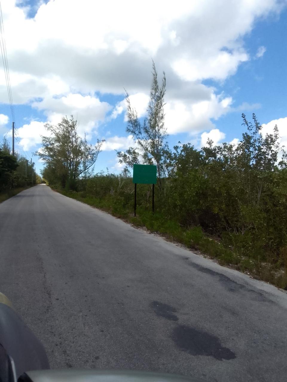 /listing-lots-acreage-in-arthurs-town-81311.html from Coldwell Banker Bahamas Real Estate