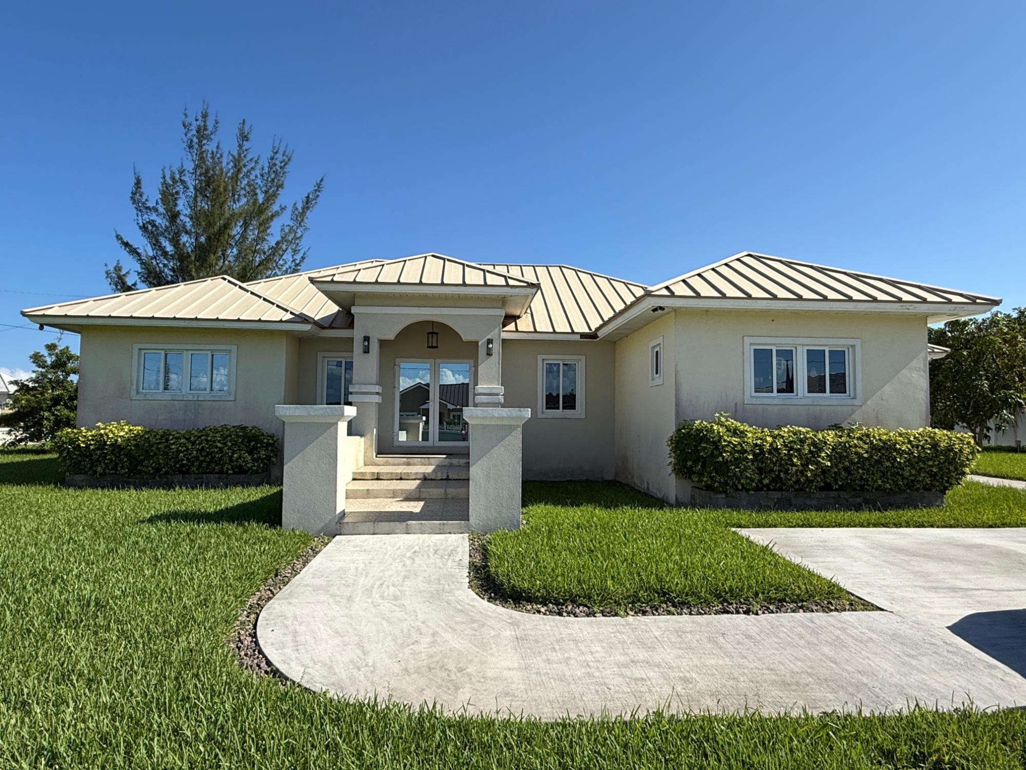 /listing-single-family-home-in-bahamia-81360.html from Coldwell Banker Bahamas Real Estate