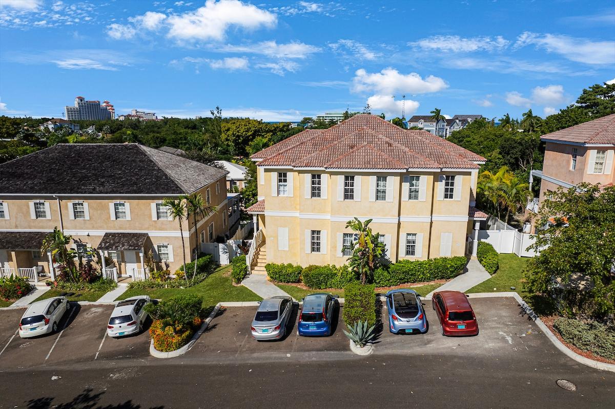 /listing-condo-in-prospect-ridge-81351.html from Coldwell Banker Bahamas Real Estate