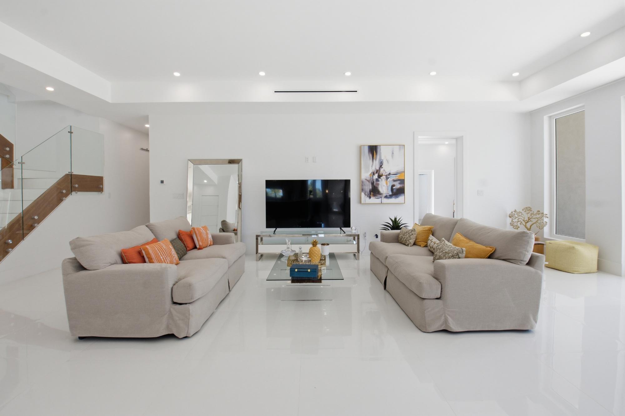 /listing-single-family-home-in-yamacraw-81576.html from Coldwell Banker Bahamas Real Estate