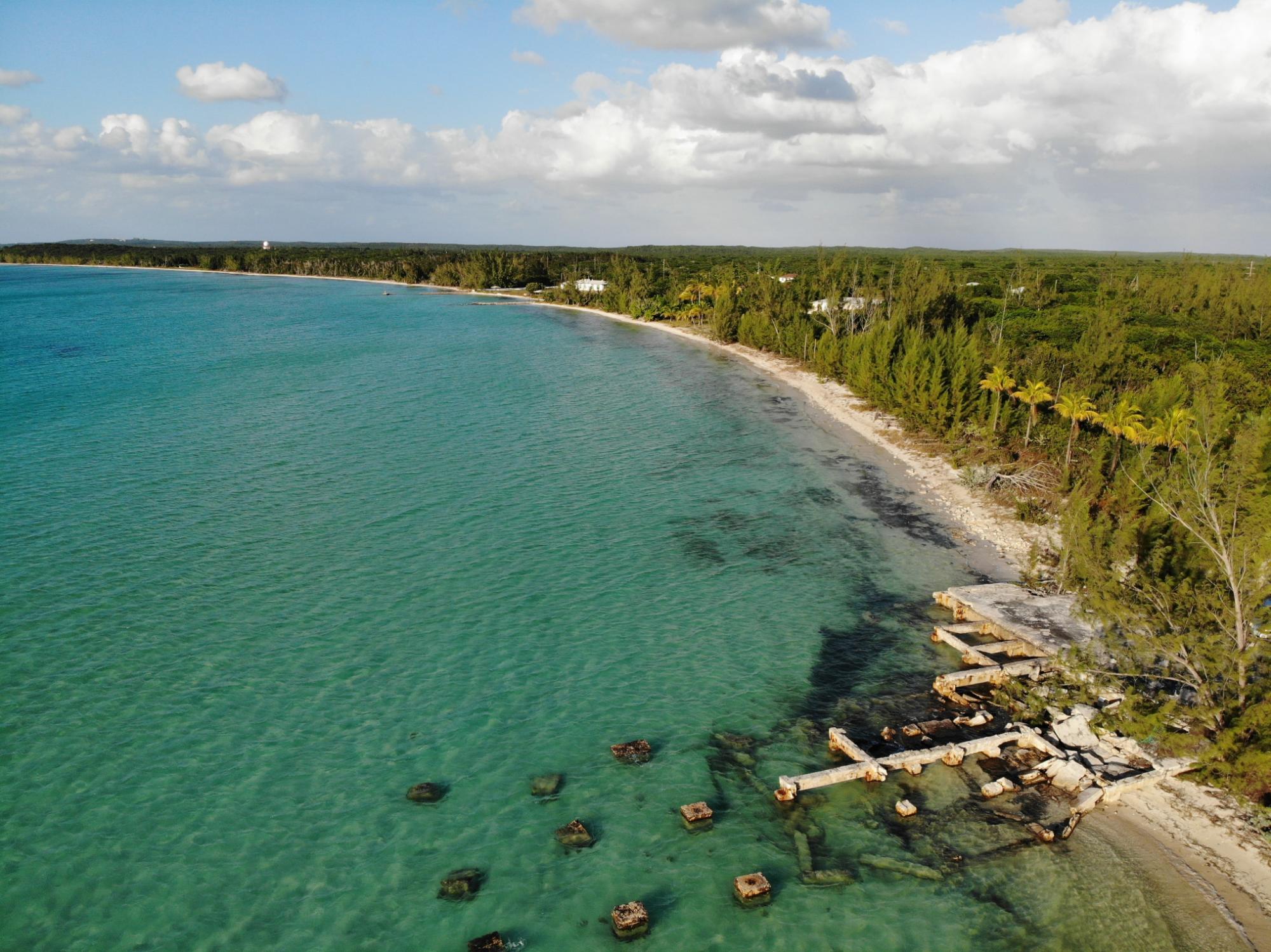 /listing-lots-acreage-in-bunches-81580.html from Coldwell Banker Bahamas Real Estate