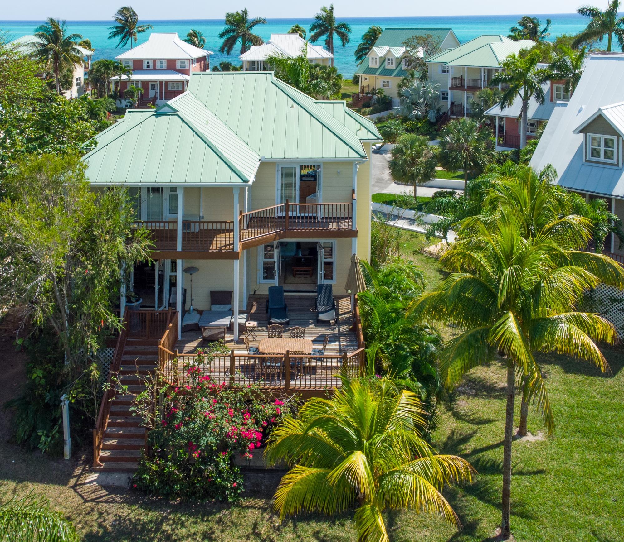 /listing-single-family-home-in-lucaya-81578.html from Coldwell Banker Bahamas Real Estate
