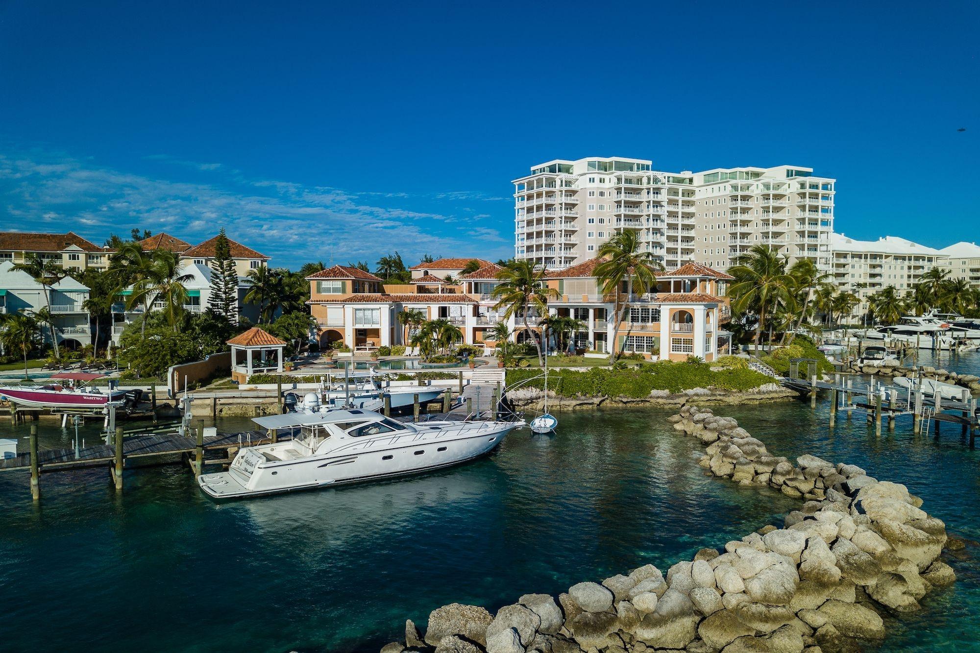 /listing-condo-in-paradise-island-81765.html from Coldwell Banker Bahamas Real Estate