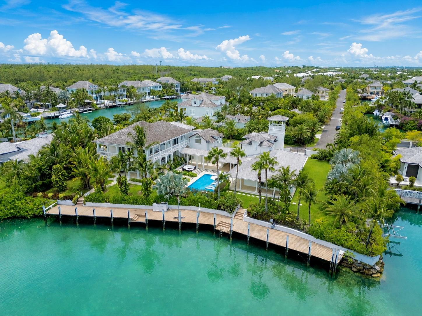 /listing-single-family-home-in-old-fort-bay-81809.html from Coldwell Banker Bahamas Real Estate