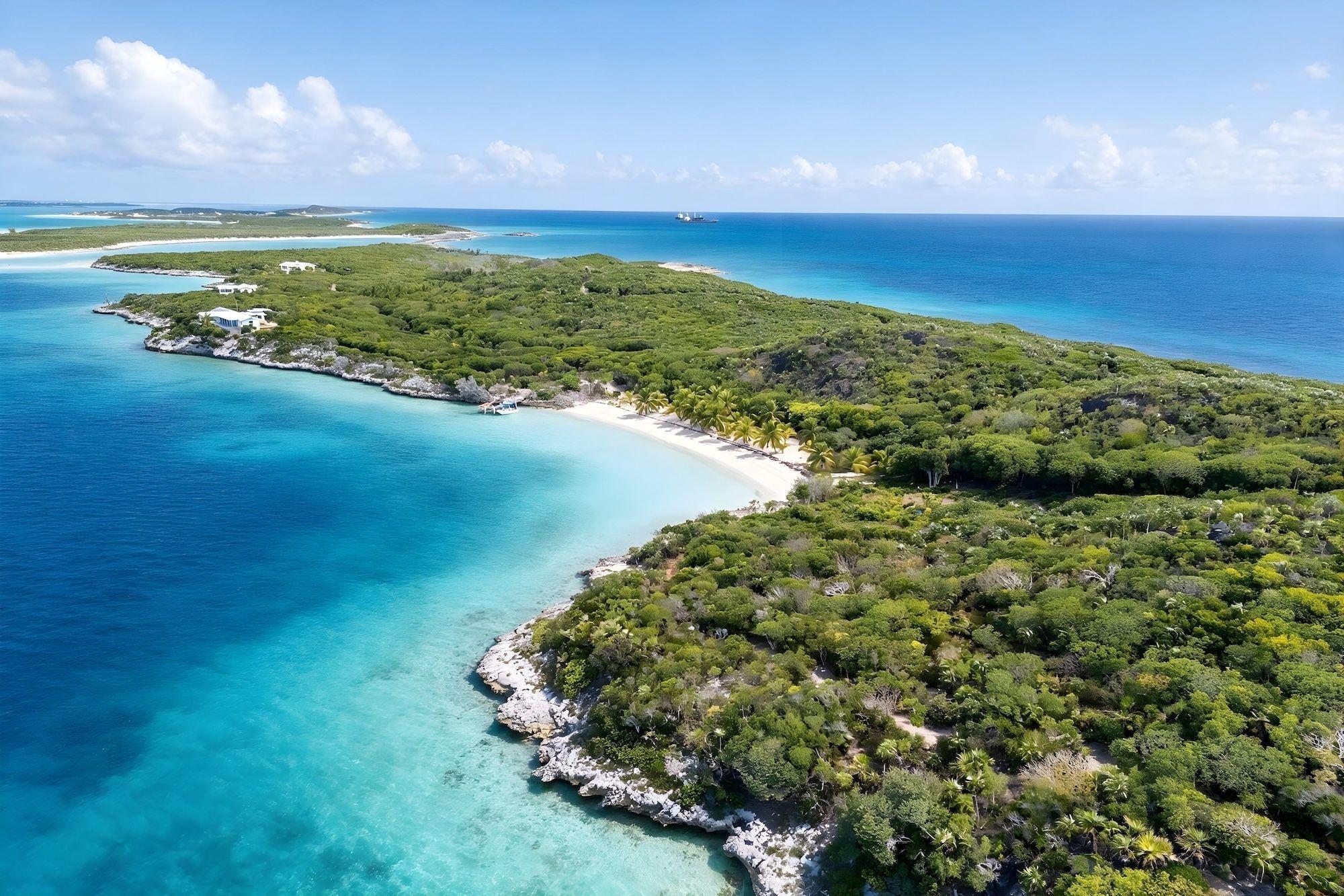 /listing-single-family-home-in-exuma-cays-81901.html from Coldwell Banker Bahamas Real Estate