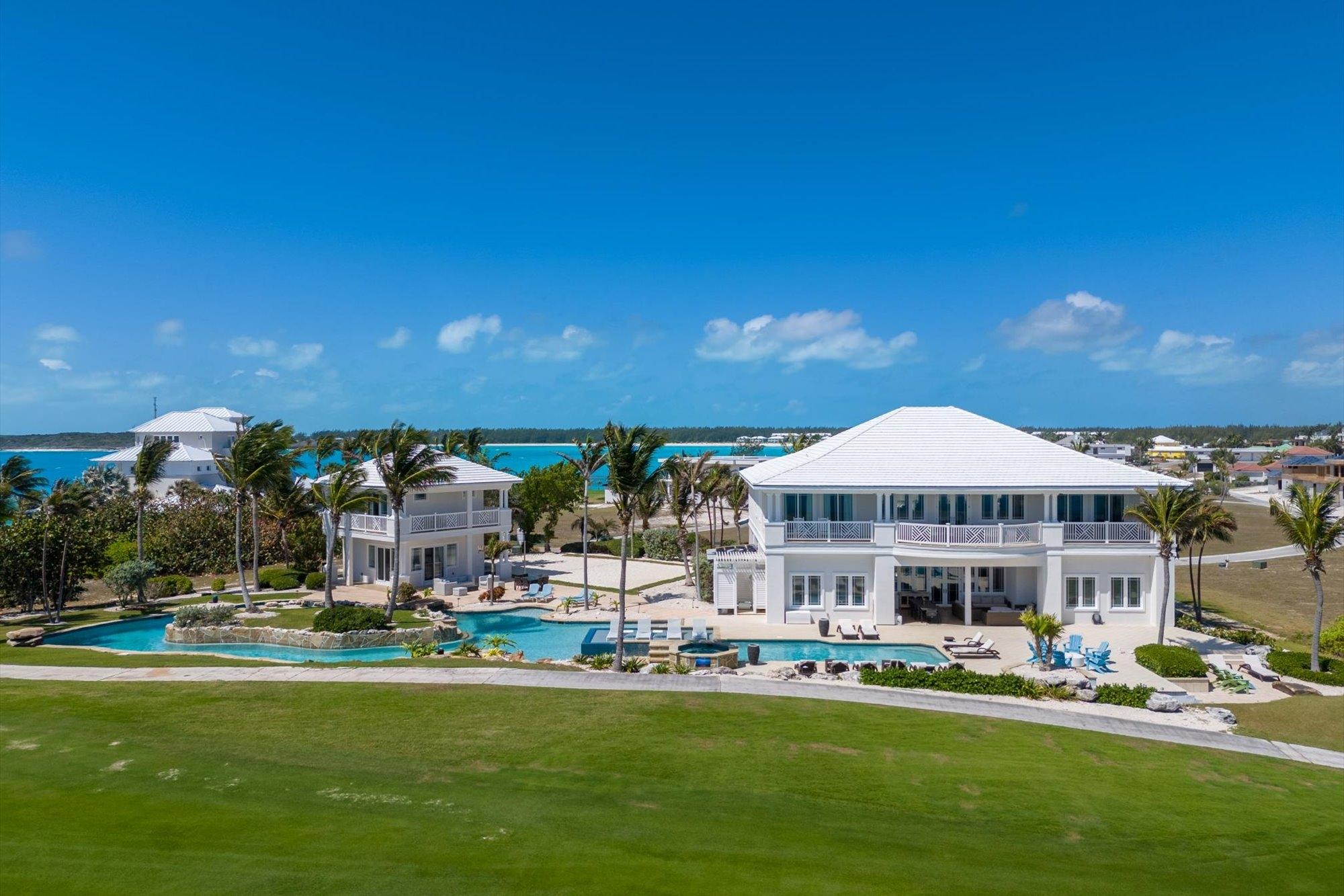/listing-single-family-home-in-emerald-bay-81939.html from Coldwell Banker Bahamas Real Estate