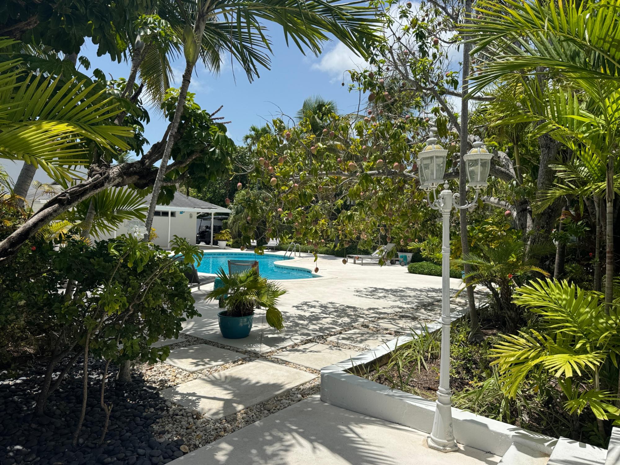 /listing-condo-in-paradise-island-82041.html from Coldwell Banker Bahamas Real Estate