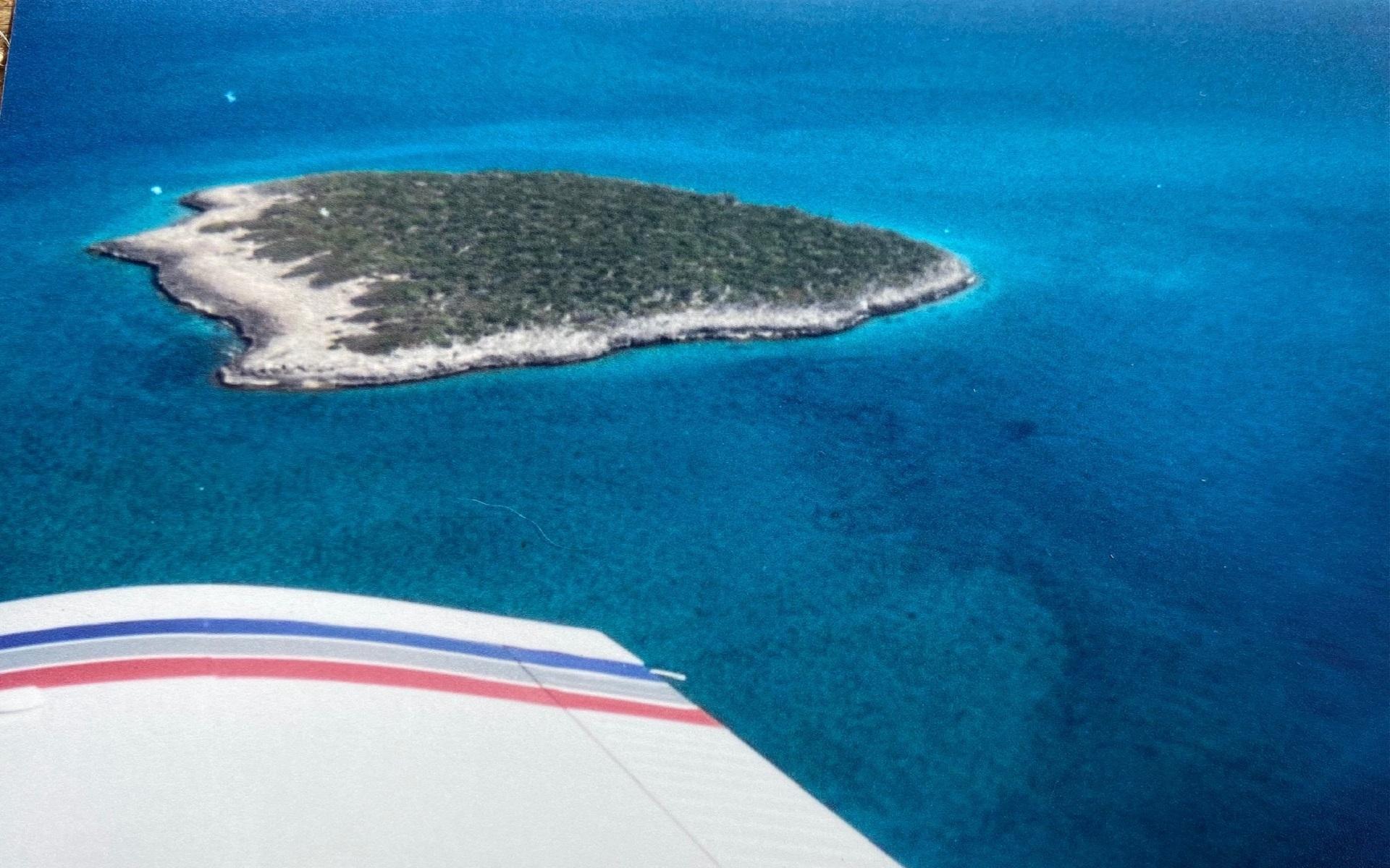 /listing-private-island-in-ragged-island-82105.html from Coldwell Banker Bahamas Real Estate