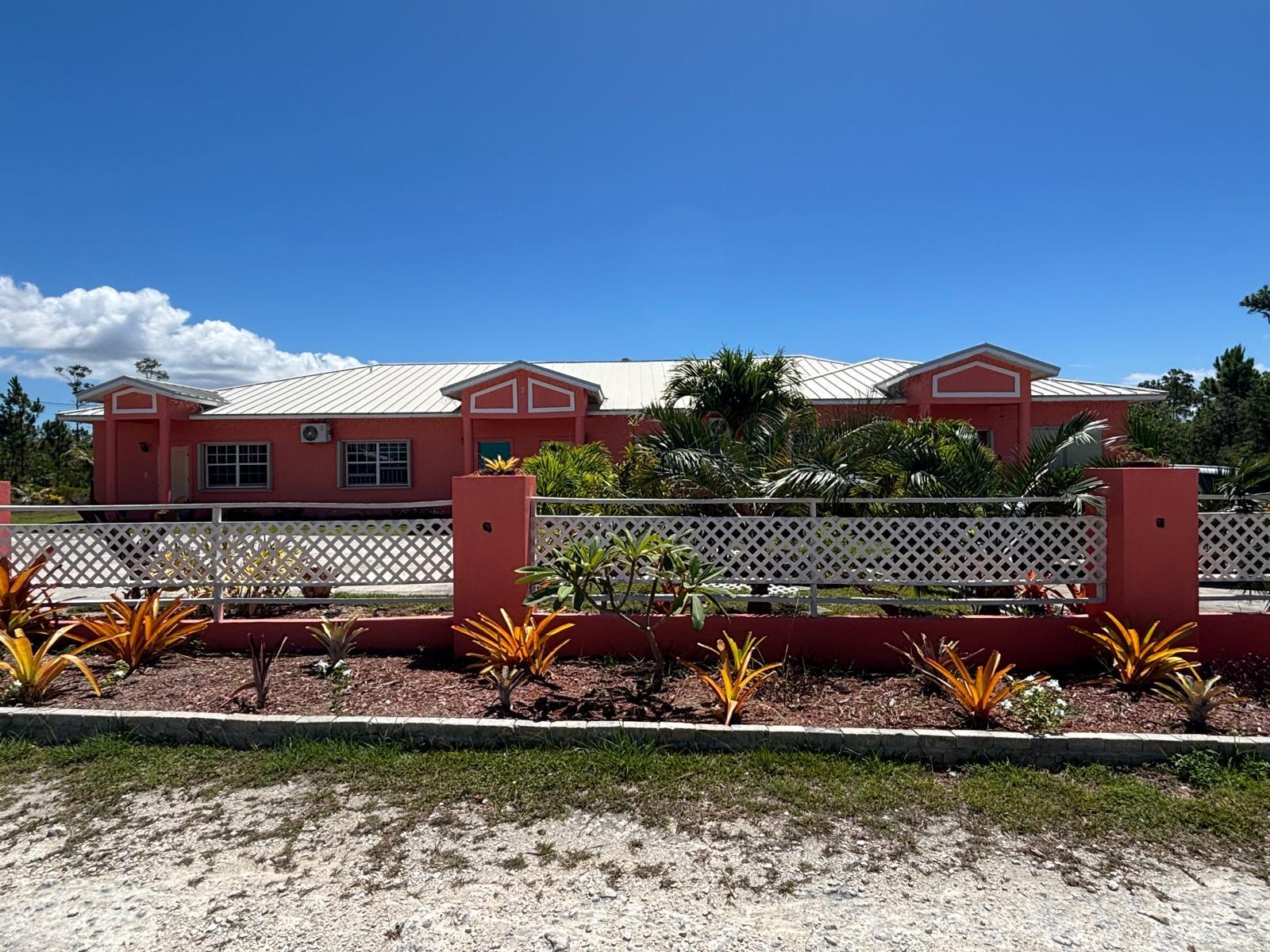 /listing-apartment-complex-in-arden-forest-82247.html from Coldwell Banker Bahamas Real Estate
