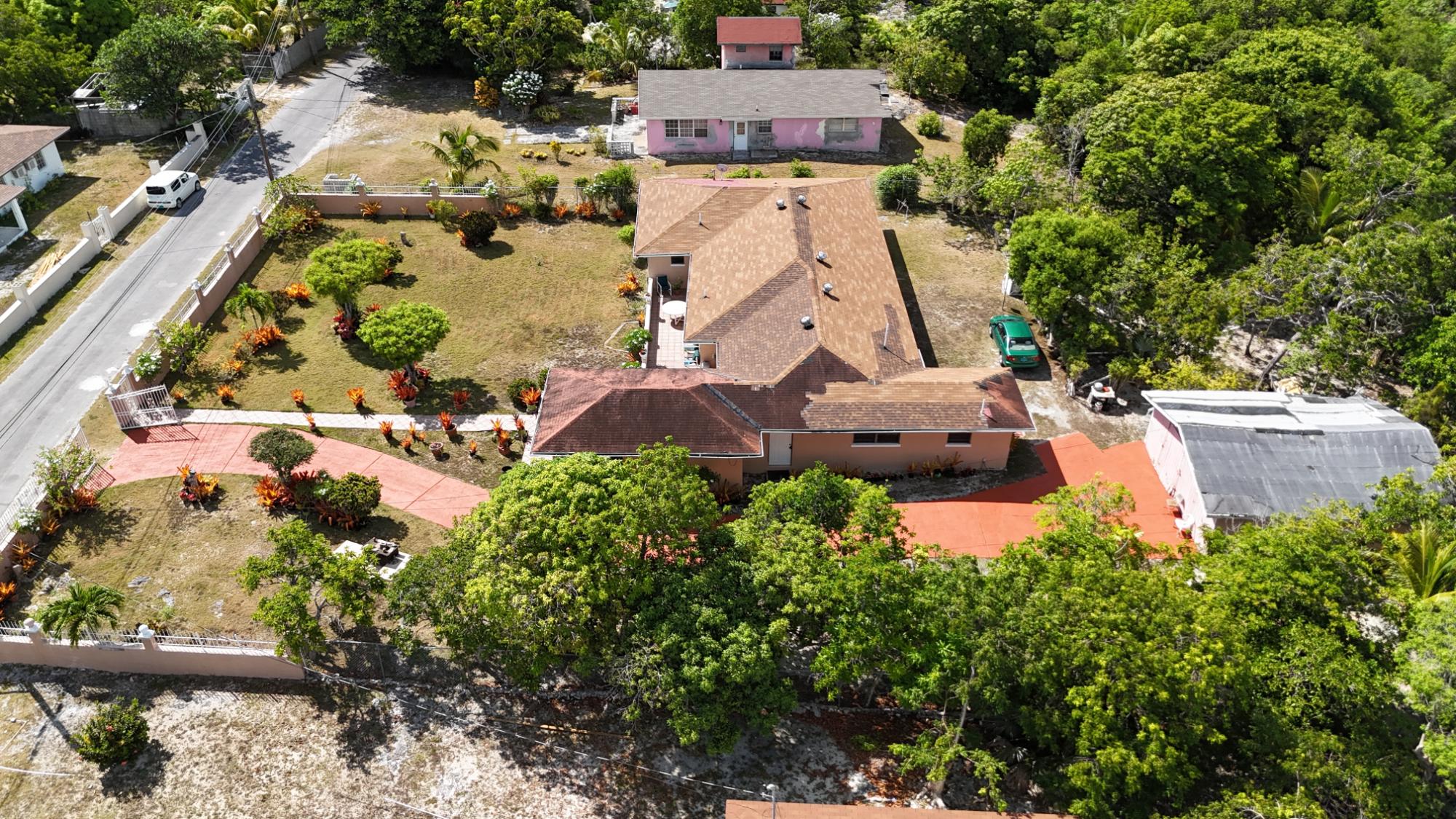 /listing-single-family-home-in-love-hill-82359.html from Coldwell Banker Bahamas Real Estate
