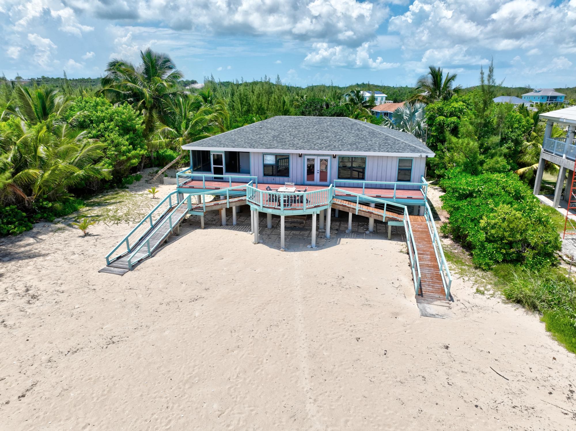 /listing-single-family-home-in-leisure-lee-82354.html from Coldwell Banker Bahamas Real Estate
