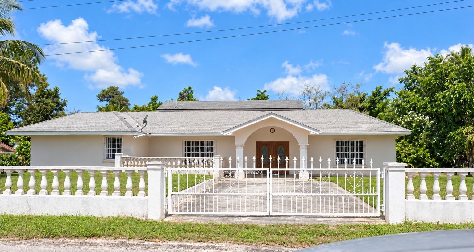 /listing-single-family-home-in-nicholls-town-82523.html from Coldwell Banker Bahamas Real Estate