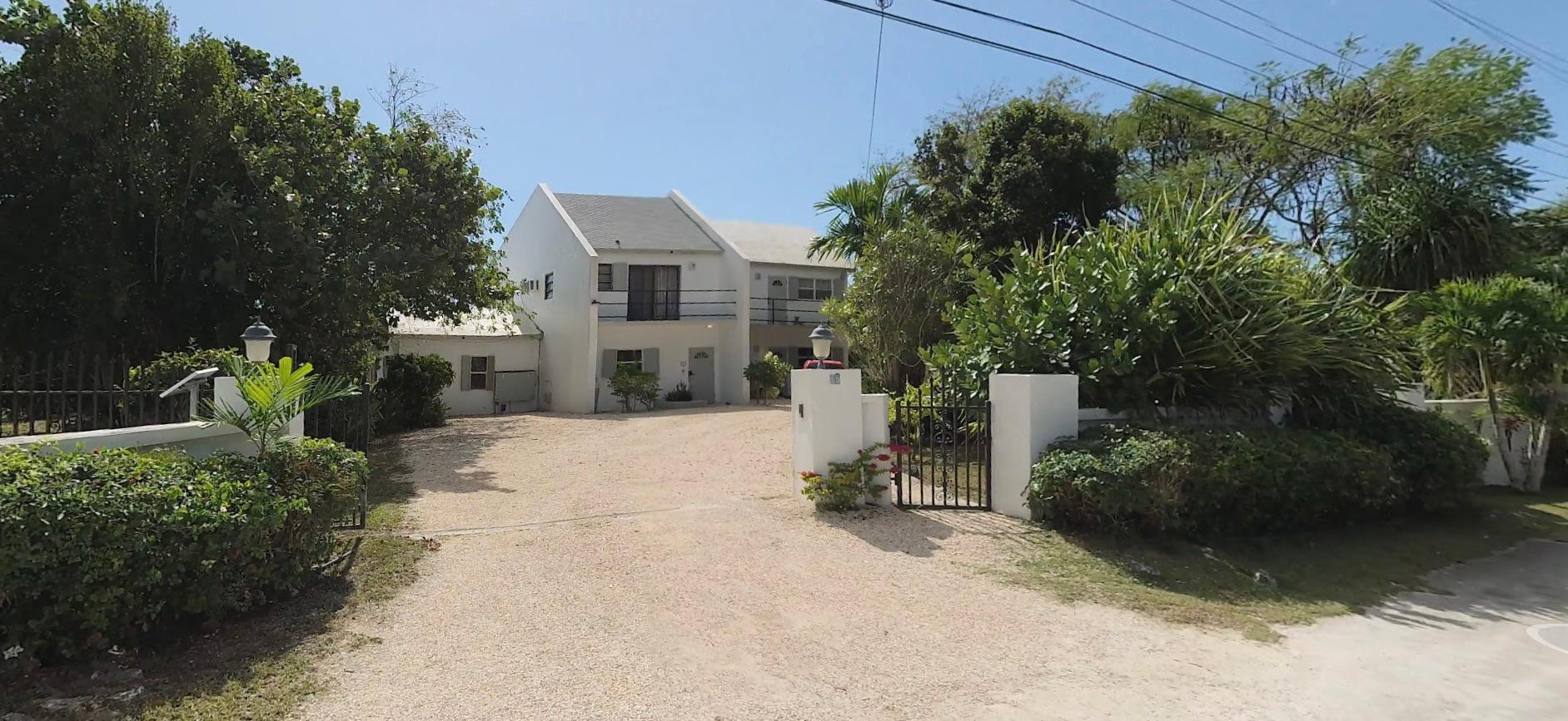 /listing-condo-in-south-ocean-82753.html from Coldwell Banker Bahamas Real Estate
